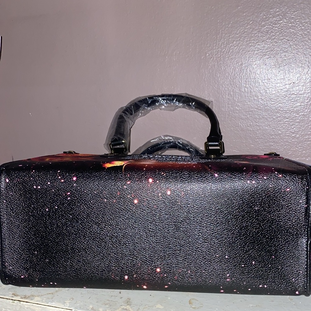 Tote Purse - Picture 2 of 4